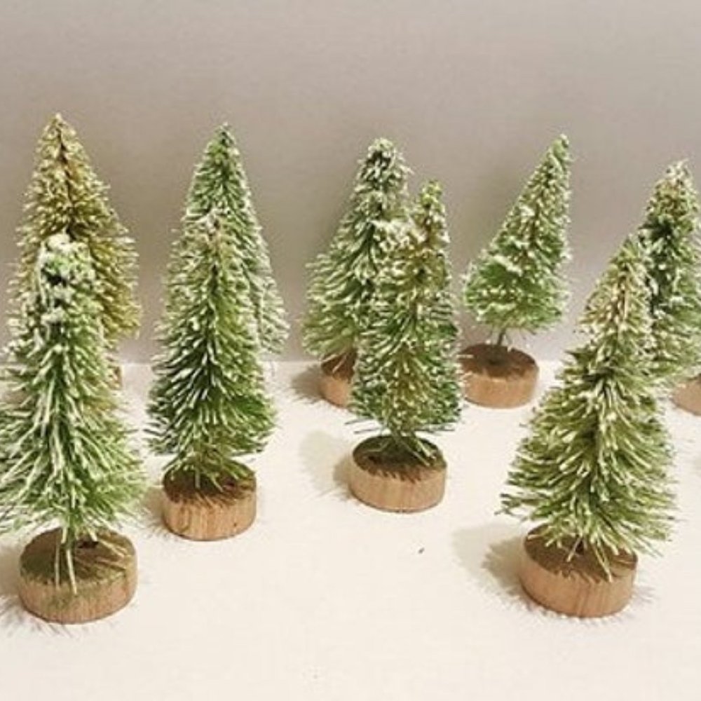 20 Mini LIGHT GREEN Sisal Bottle Brush Flocked Snow Trees Holiday Decor Crafts